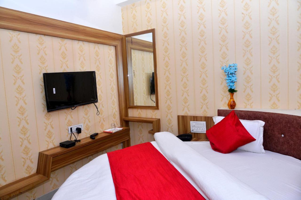 Hotel Asopalav Gándhínagar Exteriér fotografie